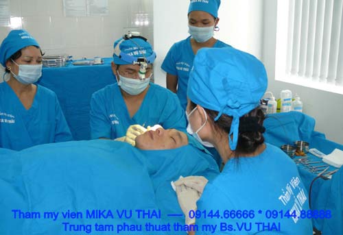 Phẫu thuật làm mũi to rất phức tạp, đòi hỏi bác sĩ phải là người có tay nghề cao